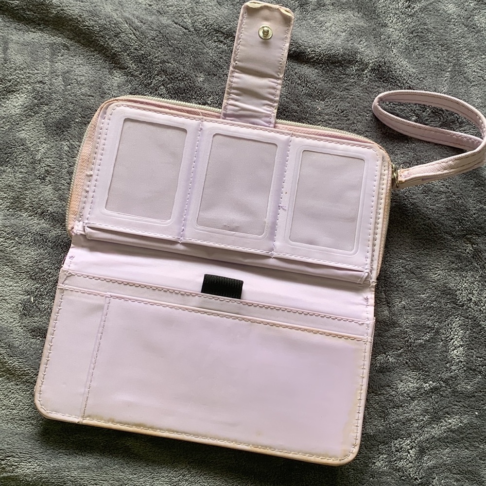 Wallet - Picture 3 of 3